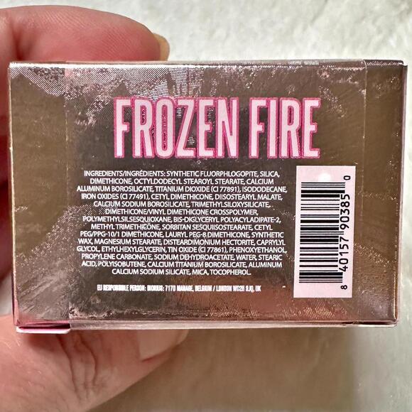 NIB Jeffree Star Eye Gloss Powder in Frozen Fire Full Size 4.5g - Picture 3 of 6